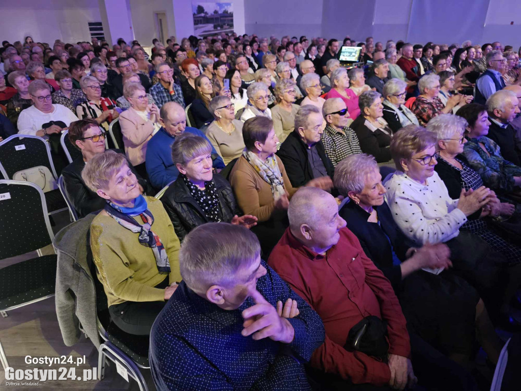 Koncert z okazji Dnia Kobiet i Mężczyzn w Pępowie