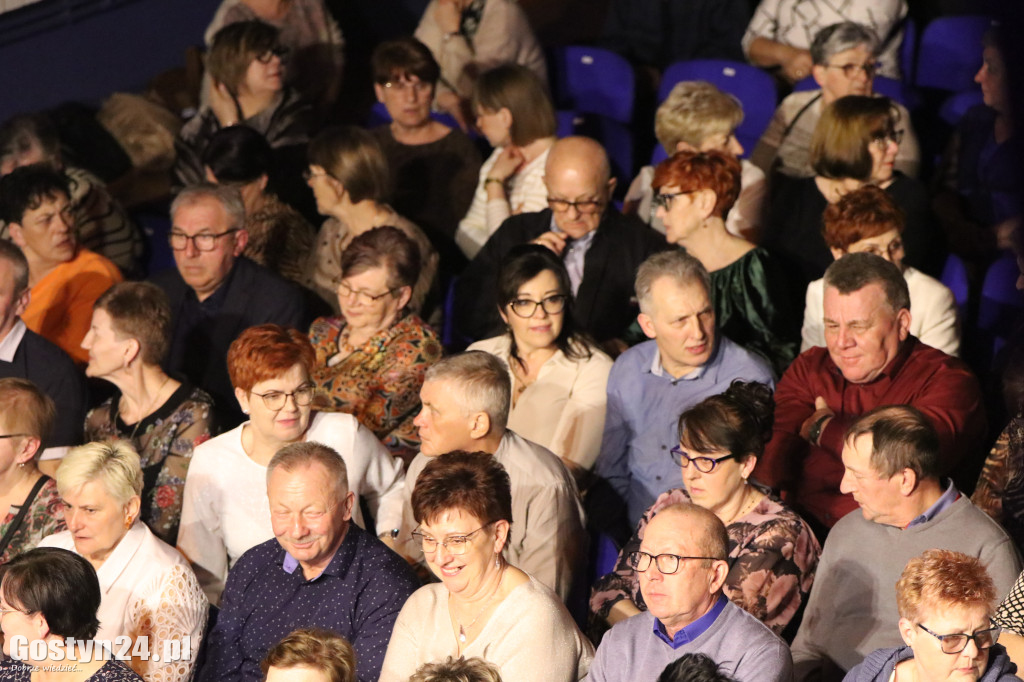 Koncert Pawła Gołeckiego z zespołem w GOK Hutnik