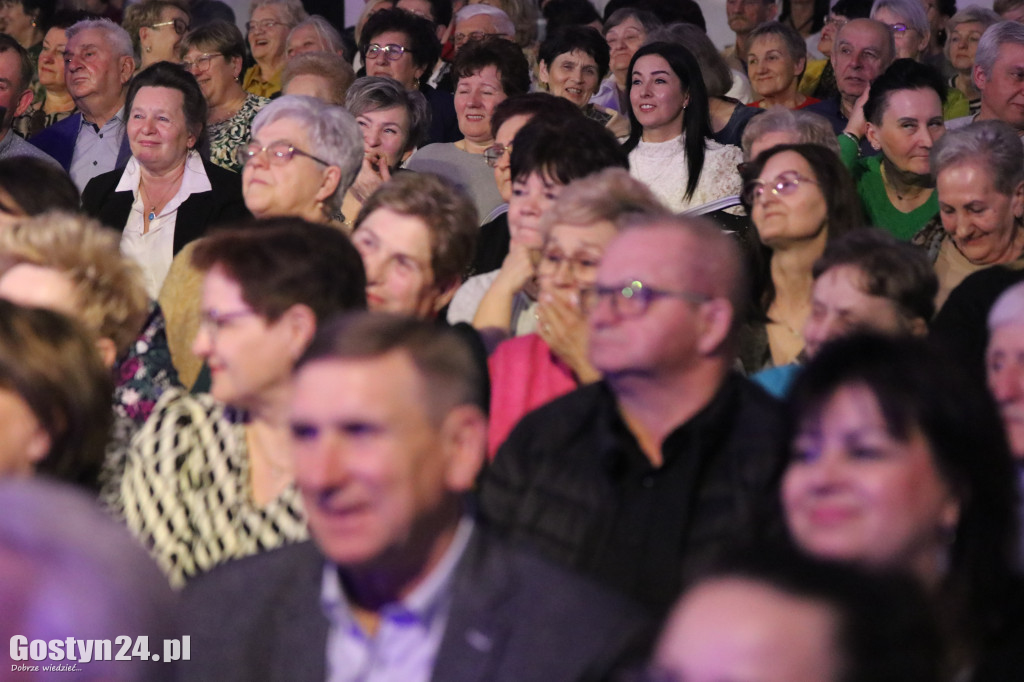 Koncert z okazji Dnia Kobiet i Mężczyzn w Pępowie