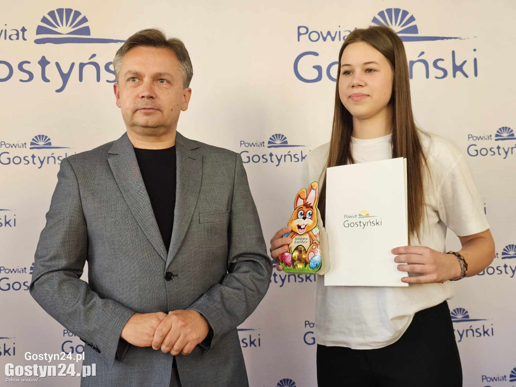 Stypendia dla sportowców w gostyńskim starostwie