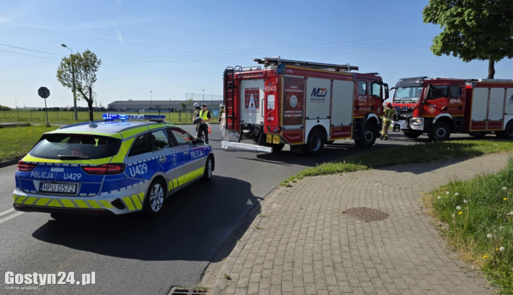 Dachowanie na obwodnicy... Chwila nieuwagi, a finał mógł mieć tragiczne skutki
