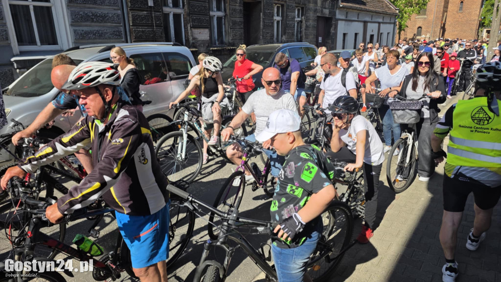Rowerowej tradycji w Poniecu stało się zadość