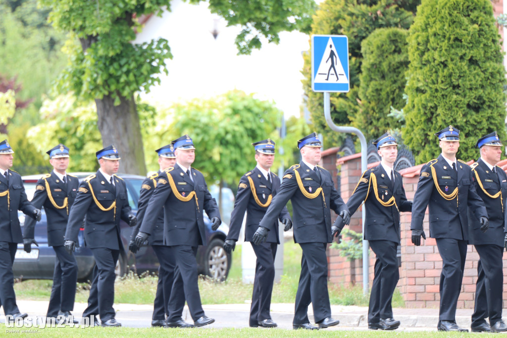 Powiatowe Obchody Dnia Strażaka w Piaskach