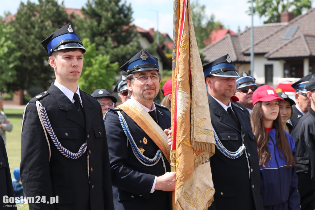 Powiatowe Obchody Dnia Strażaka w Piaskach