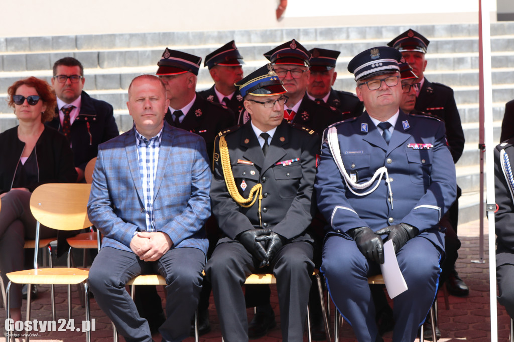 Powiatowe Obchody Dnia Strażaka w Piaskach
