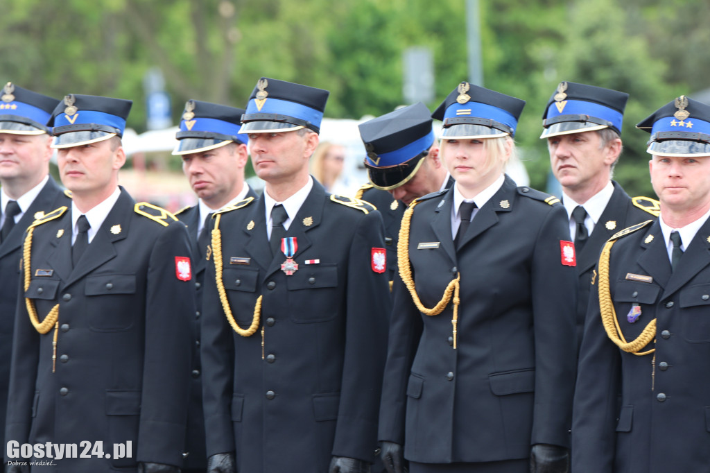 Powiatowe Obchody Dnia Strażaka w Piaskach