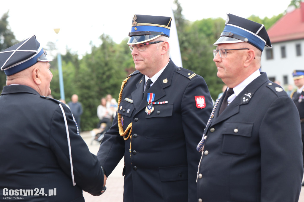 Powiatowe Obchody Dnia Strażaka w Piaskach