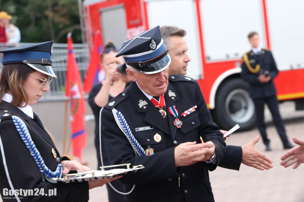 Powiatowe Obchody Dnia Strażaka w Piaskach