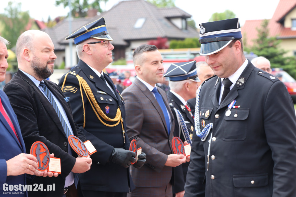 Powiatowe Obchody Dnia Strażaka w Piaskach