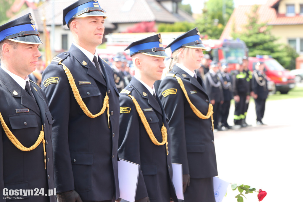 Powiatowe Obchody Dnia Strażaka w Piaskach