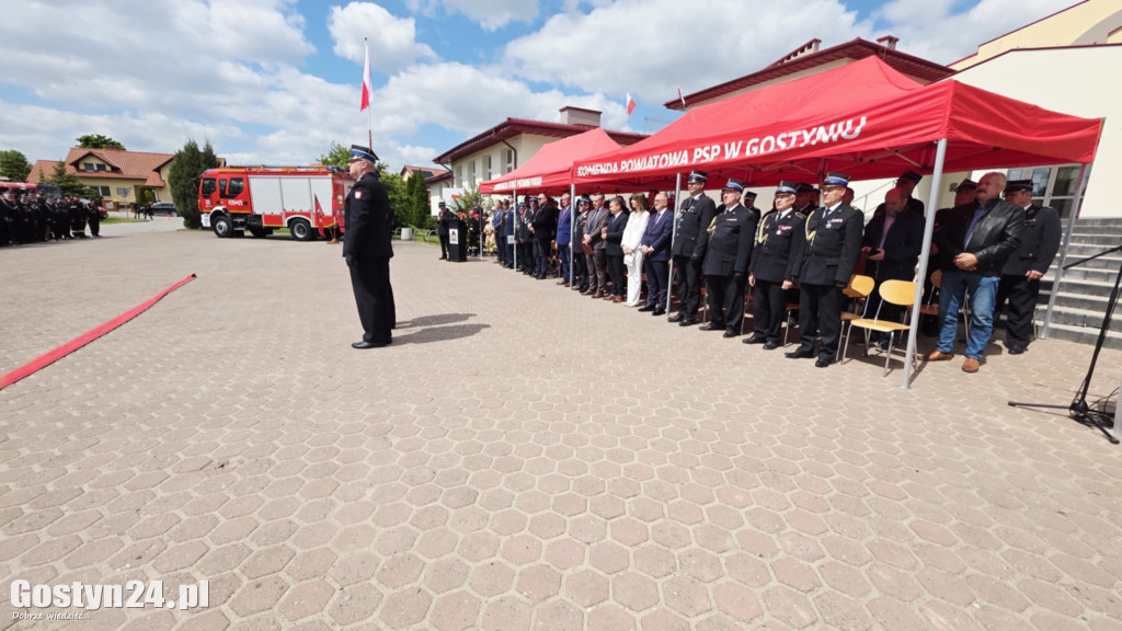 Powiatowe Obchody Dnia Strażaka w Piaskach