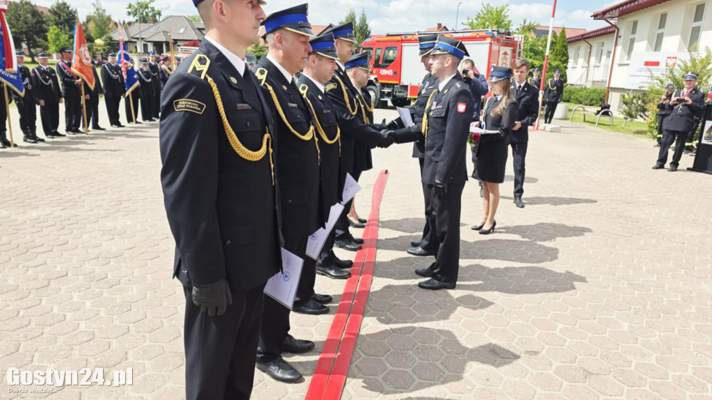 Powiatowe Obchody Dnia Strażaka w Piaskach
