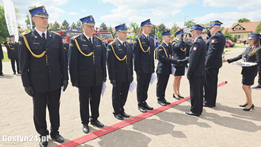 Powiatowe Obchody Dnia Strażaka w Piaskach