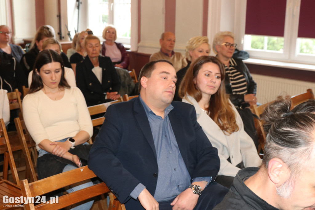 Spotkanie w sprawie planowanej likwidacji porodówki w Gostyniu