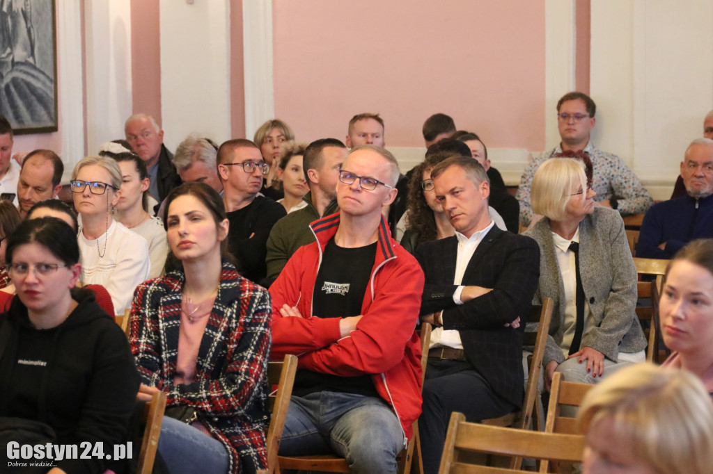 Spotkanie w sprawie planowanej likwidacji porodówki w Gostyniu