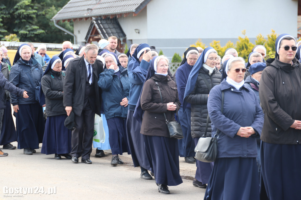 Odsłonięcie tablicy w Podrzeczu