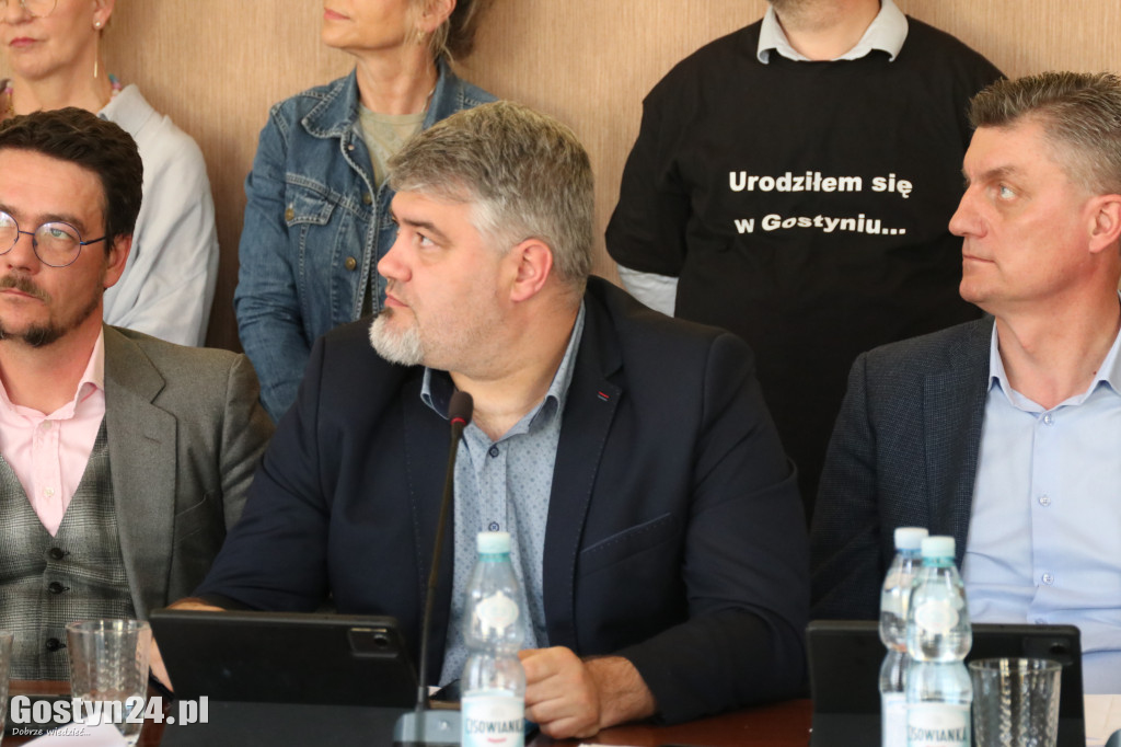 Sesja w sprawie likwidacji \