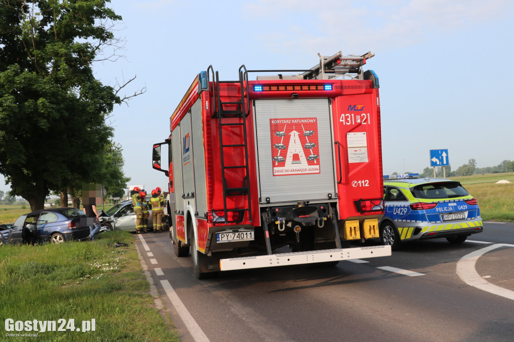 Wypadek na DW 434 w Starej Krobi