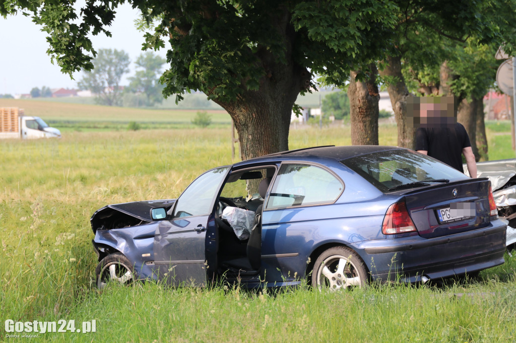 Wypadek na DW 434 w Starej Krobi