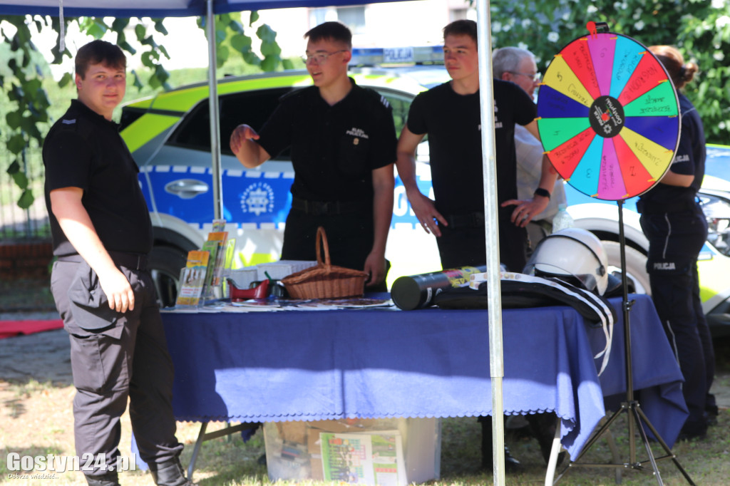 Piknik parafialny przy kościele w Piaskach