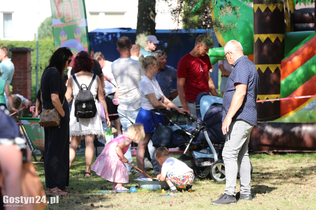 Piknik parafialny przy kościele w Piaskach