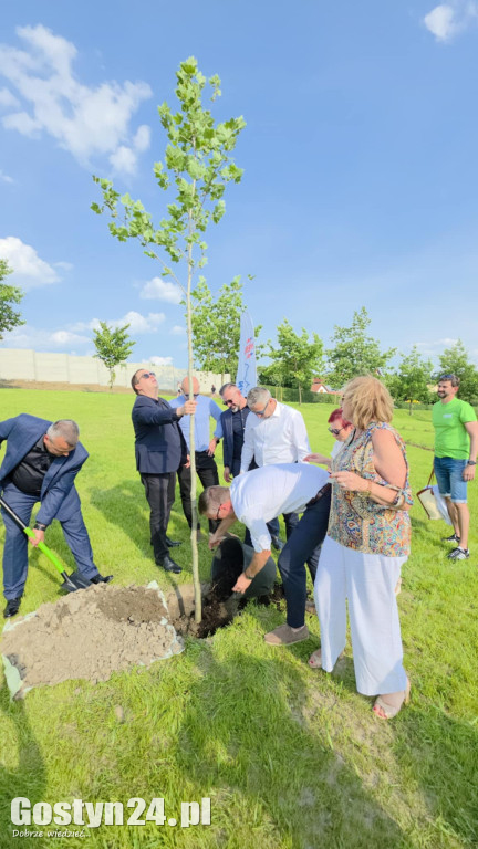 Piknik Rodzinny - Dzień Ziemi i symboliczne posadzenie drzewa