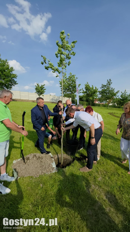 Piknik Rodzinny - Dzień Ziemi i symboliczne posadzenie drzewa