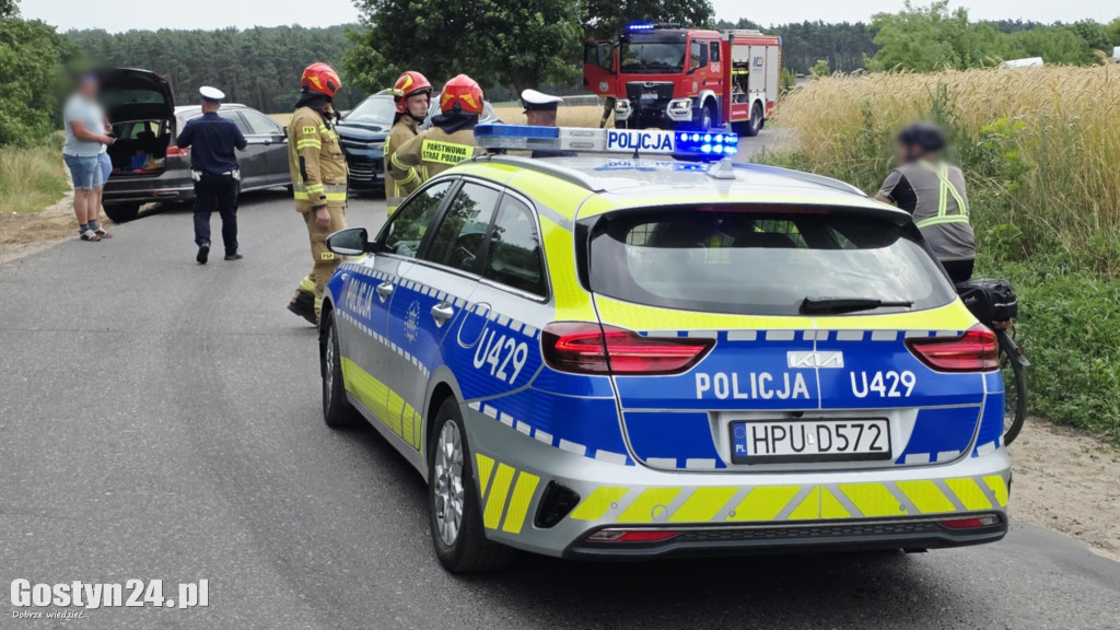 Zderzenie na zakręcie na trasie Piaski-Smogorzewo
