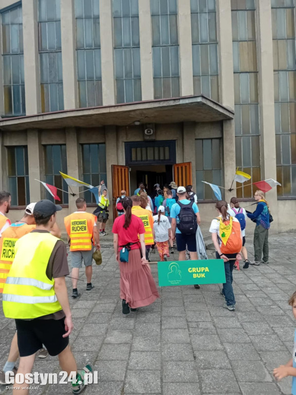 Pielgrzymi z Grupy Buk zawitali do Łęki Wielkiej