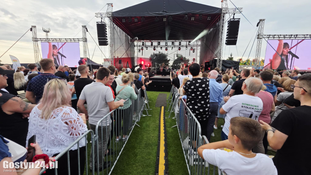 Koncert zespołu ŁZY w Poniecu