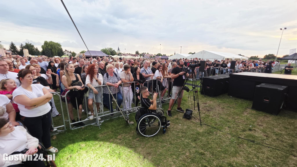 Koncert zespołu ŁZY w Poniecu