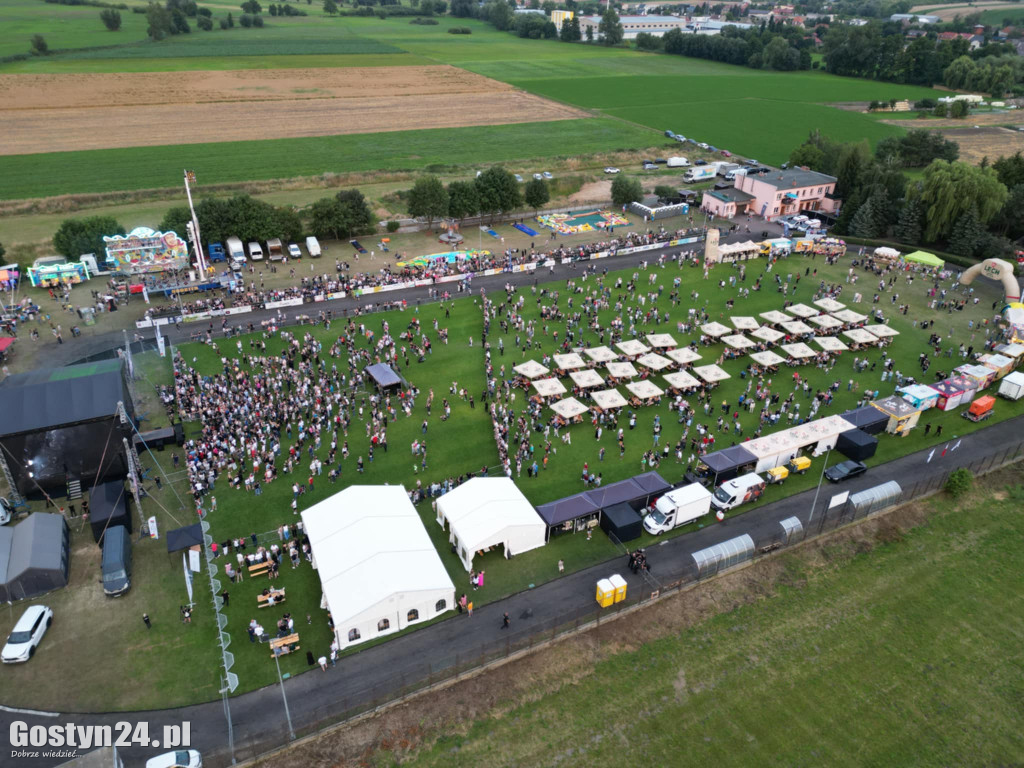 Koncert zespołu ŁZY w Poniecu