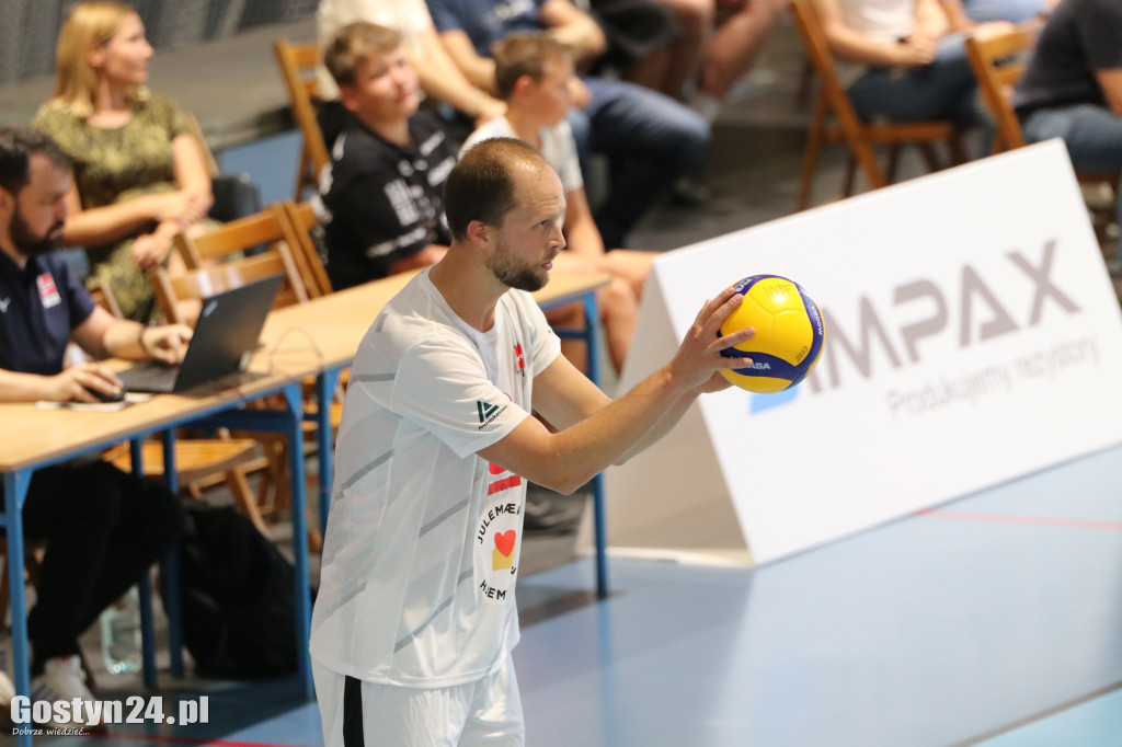 Mecz Norwegia-Dania w gostyńskim LO