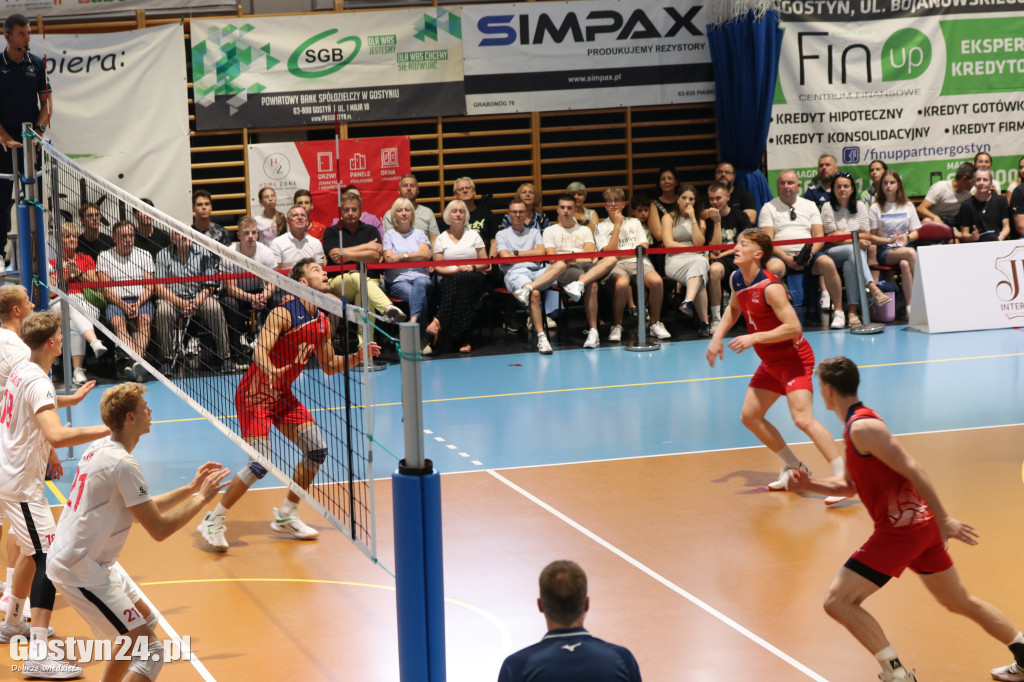 Mecz Norwegia-Dania w gostyńskim LO