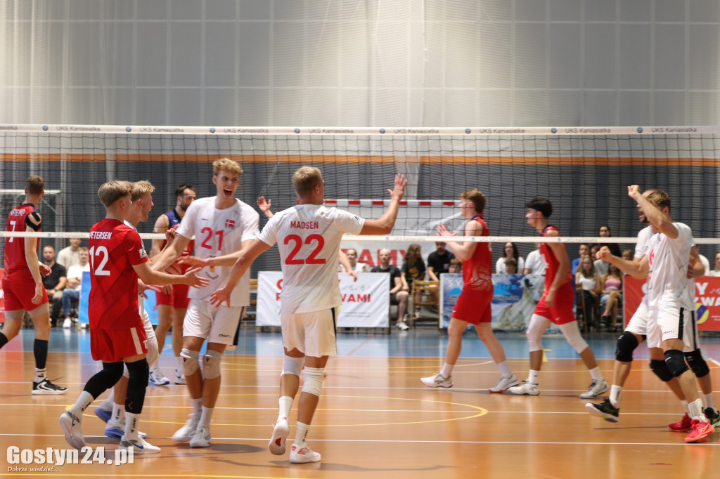 Mecz Norwegia-Dania w gostyńskim LO