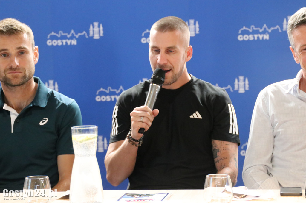 Piątkowa konferencja prasowa przed biegiem GO5 Gostyń