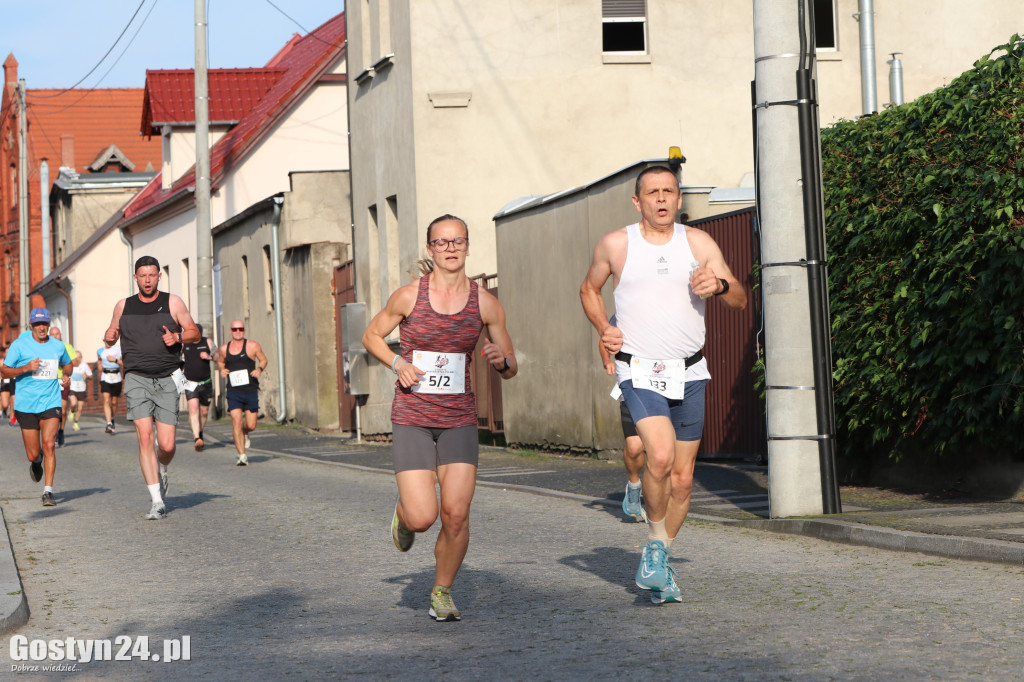 Biegi GO 5 Gostyń. Ogromne tempo na trasie