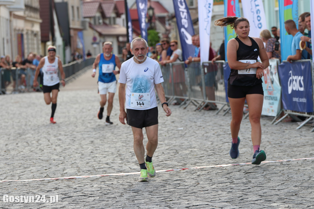 Biegi GO 5 Gostyń. Ogromne tempo na trasie