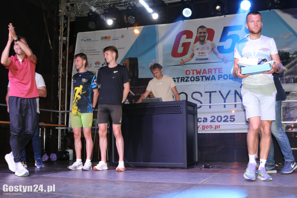 Biegi GO 5 Gostyń. Ogromne tempo na trasie
