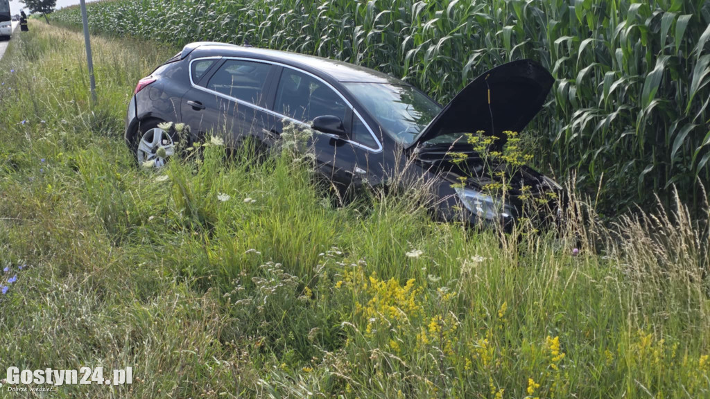 Zderzenie dwóch samochodów na trasie Szelejewo Pierwsze-Lipie