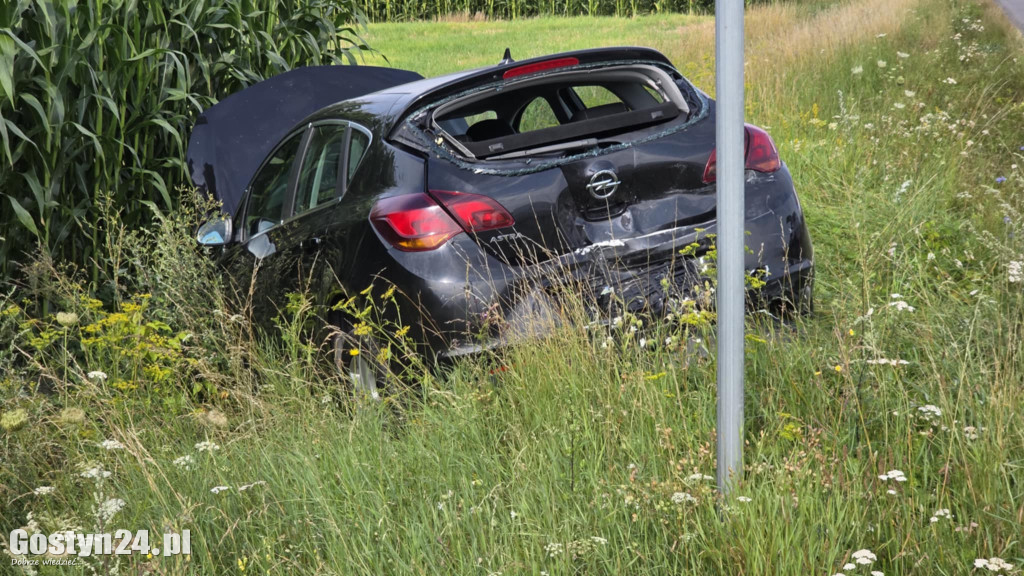 Zderzenie dwóch samochodów na trasie Szelejewo Pierwsze-Lipie