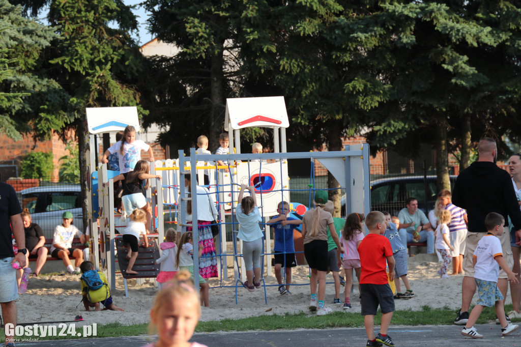 Dożynki w podgostyńskiej wsi Brzezie