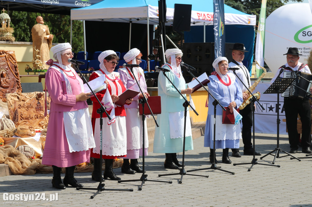 Dożynki powiatowe na Świętej Górze