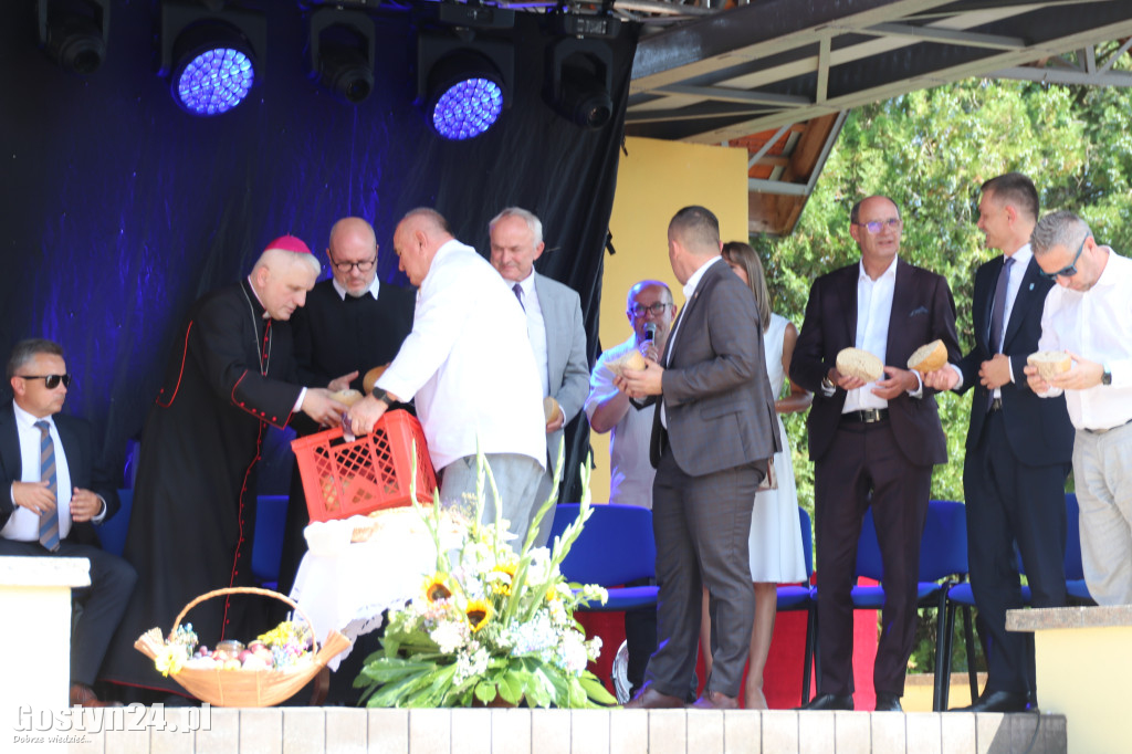 Dożynki powiatowe na Świętej Górze