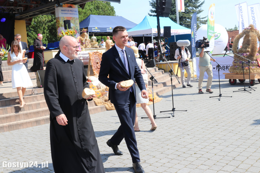 Dożynki powiatowe na Świętej Górze
