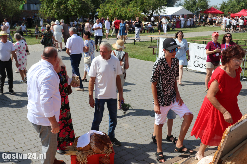 Dożynki powiatowe na Świętej Górze
