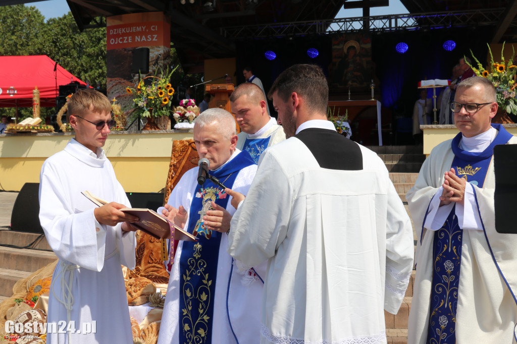 Dożynki powiatowe na Świętej Górze