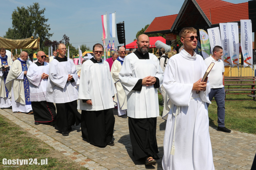 Dożynki powiatowe na Świętej Górze