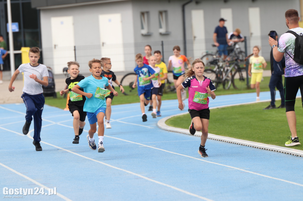 Festiwal biegowy na gostyńskim stadionie