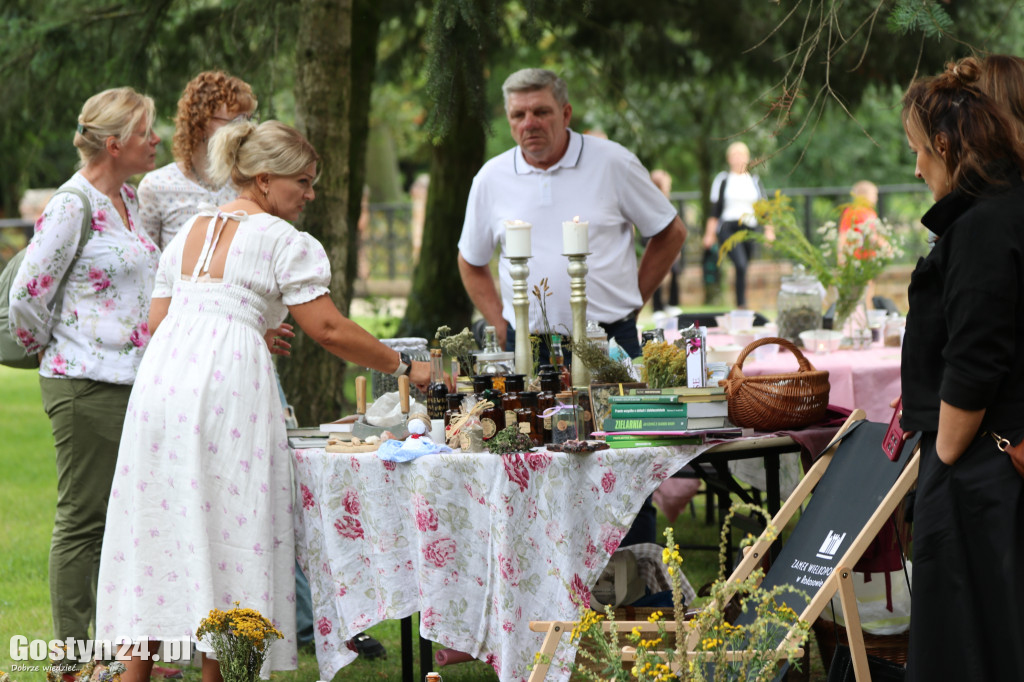 Imieniny Elżbiety w zamku w Rokosowie